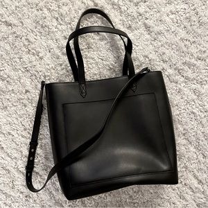 Madewell Medium Transport Tote: Vegan Cactus Edition in True Black
